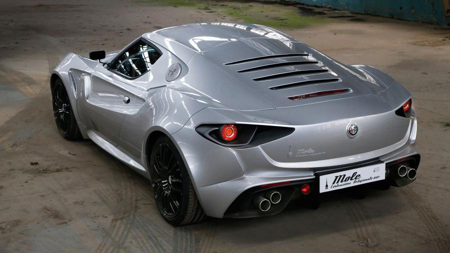  Alfa Romeo 4C by Umberto Palermo Design 2018 года  (фото 5 из 10)